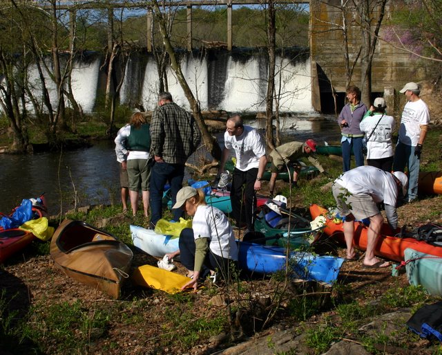 Occoquan cleanup begins at Lake Jackson Dam 2010